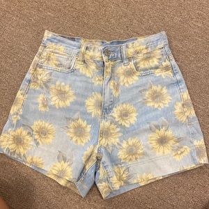 American eagle high waisted mom shorts